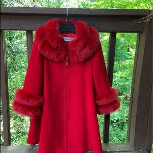 winter red wool coat size about 4